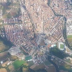 Flugwegposition um 13:25:41: Aufgenommen in der Nähe von 02100 Rieti, Italien in 2016 Meter